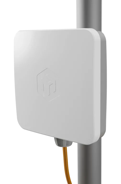 MikroTik · SXTsq Embedded LTE4 Global